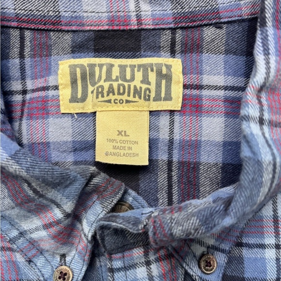 Duluth Trading Co Blue and Gray Casual Button Down Shirt - Picture 4 of 6